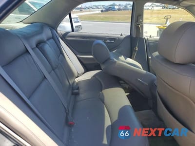 Zdjęcie 10 z 12 samochodu: 2002 HONDA ACCORD EX VIN:1HGCG16532A014202 - miniatura