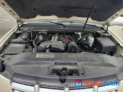 Zdjęcie 12 z 13 samochodu: 2009 CADILLAC ESCALADE VIN:1GYFC13239R222281 - miniatura