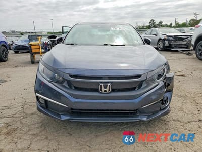 Piąte zdjęcie samochodu w środku: 2019 HONDA CIVIC EX VIN:19XFC1F36KE213408 - miniatura