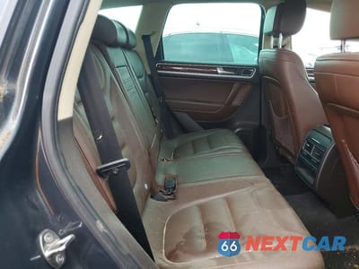 Zdjęcie 11 z 13 samochodu: 2012 VOLKSWAGEN TOUAREG V6 TDI VIN:WVGEK9BP0CD006727 - miniatura