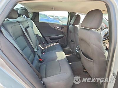 Zdjęcie 10 z 12 samochodu: 2017 CHEVROLET MALIBU LT VIN:1G1ZE5ST8HF181475 - miniatura