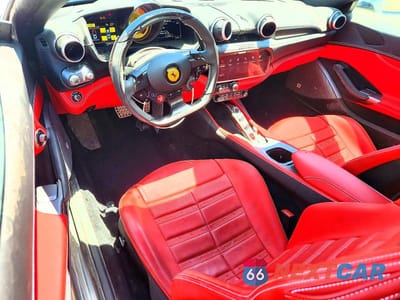 Zdjęcie 8 z 12 samochodu: 2023 FERRARI PORTOFINO M VIN:ZFF02RPAXP0288876 - miniatura