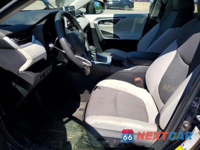 Zdjęcie 7 z 13 samochodu: 2025 TOYOTA RAV4 XLE VIN:2T3P1RFVXSW505027 - miniatura