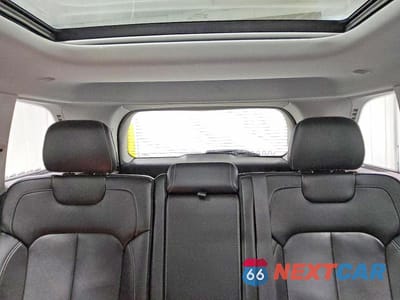 Zdjęcie 10 z 13 samochodu: 2022 JEEP GRAND CHEROKEE LIMITED 4XE VIN:1C4RJYB60N8717012 - miniatura