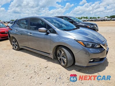 Czwarte zdjęcie samochodu z boku: 2021 NISSAN LEAF SV PLUS VIN:1N4BZ1CV3MC550413 - miniatura