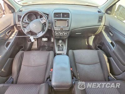 Zdjęcie 8 z 13 samochodu: 2018 MITSUBISHI OUTLANDER SPORT ES VIN:JA4AP3AU2JU008494 - miniatura