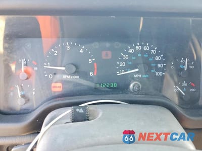 Zdjęcie 9 z 12 samochodu: 1999 JEEP WRANGLER VIN:1J4FY29P2XP472503 - miniatura