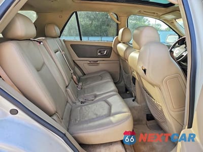 Zdjęcie 11 z 13 samochodu: 2006 CADILLAC SRX VIN:1GYEE637360196408 - miniatura