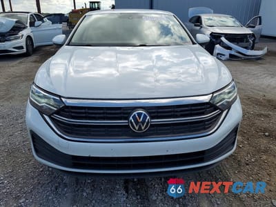 Piąte zdjęcie samochodu w środku: 2023 VOLKSWAGEN JETTA S VIN:3VW5M7BU9PM021226 - miniatura