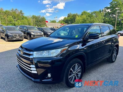Drugie zdjęcie samochodu z przodu: 2018 TOYOTA HIGHLANDER XLE VIN:5TDJZRFH6JS558378 - miniatura