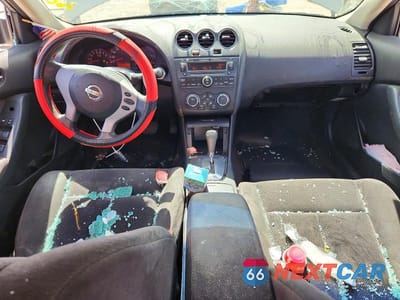 Zdjęcie 8 z 12 samochodu: 2009 NISSAN ALTIMA 2.5 VIN:1N4AL21E49N481412 - miniatura