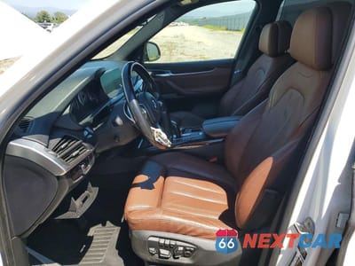 Zdjęcie 7 z 12 samochodu: 2014 BMW X5 XDRIVE50I VIN:5UXKR6C54E0C02454 - miniatura