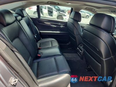 Zdjęcie 10 z 12 samochodu: 2012 BMW 750 LXI VIN:WBAKC8C55CC437756 - miniatura