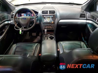 Zdjęcie 8 z 13 samochodu: 2016 FORD EXPLORER XLT VIN:1FM5K8D86GGA09085 - miniatura