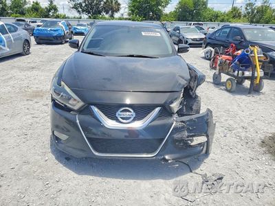 Piąte zdjęcie samochodu w środku: 2017 NISSAN MAXIMA 3.5 SV VIN:1N4AA6AP3HC368236 - miniatura