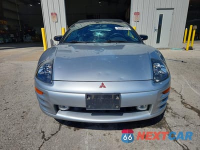 Piąte zdjęcie samochodu w środku: 2001 MITSUBISHI ECLIPSE SPYDER GT VIN:4A3AE85H41E130884 - miniatura