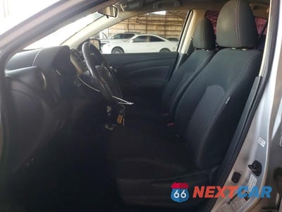 Zdjęcie 7 z 12 samochodu: 2018 NISSAN VERSA SV VIN:3N1CN7AP6JL809495 - miniatura