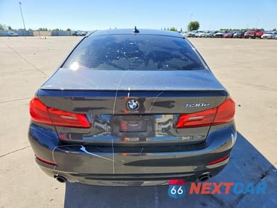 Zdjęcie 6 z 13 samochodu: 2019 BMW 530E VIN:WBAJA9C52KB389869 - miniatura