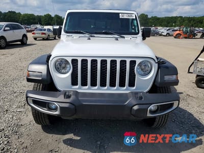 Piąte zdjęcie samochodu w środku: 2023 JEEP GLADIATOR SPORT VIN:1C6HJTAG7PL523190 - miniatura