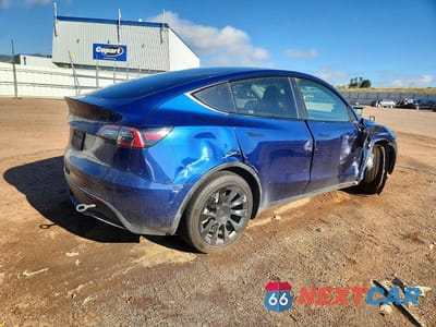 Trzecie zdjęcie samochodu z tyłu: 2022 TESLA MODEL Y VIN:7SAYGDEE3NA011075 - miniatura