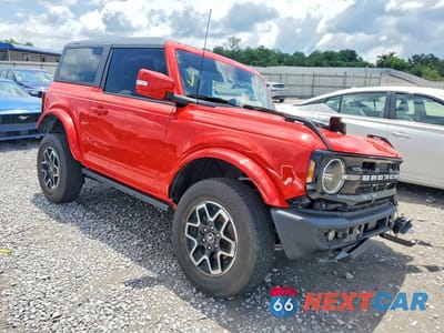 Czwarte zdjęcie samochodu z boku: 2023 FORD BRONCO BASE VIN:1FMDE5CP6PLB19961 - miniatura