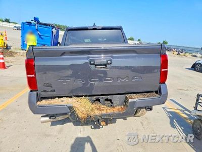 Zdjęcie 6 z 12 samochodu: 2026 TOYOTA TACOMA TRD OFF-ROAD VIN:3TMLB5JN7TM214015 - miniatura