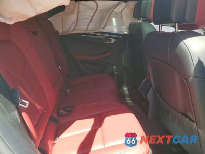 Zdjęcie 10 z 12 samochodu: 2022 PORSCHE MACAN VIN:WP1AA2A53NLB10746 - miniatura