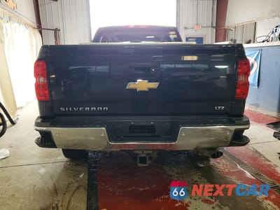 Zdjęcie 6 z 12 samochodu: 2016 CHEVROLET SILVERADO K2500 HEAVY DUTY LTZ VIN:1GC1KWEG2GF198434 - miniatura