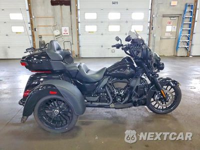 2025 HARLEY-DAVIDSON FLHTCUTG 1HD1MAF15SB854115 - główne zdjęcie licytacji z USA - miniatura