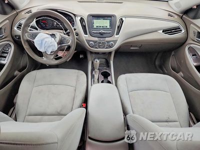 Zdjęcie 8 z 12 samochodu: 2018 CHEVROLET MALIBU LS VIN:1G1ZC5ST8JF156832 - miniatura