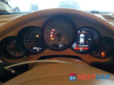 Zdjęcie 9 z 12 samochodu: 2010 PORSCHE PANAMERA S VIN:WP0AB2A73AL065091 - miniatura