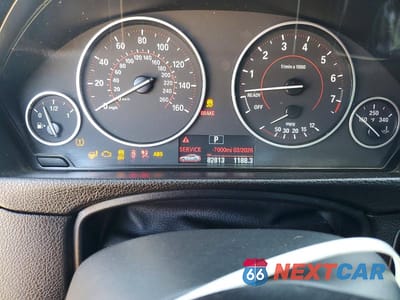 Zdjęcie 9 z 12 samochodu: 2018 BMW 330 I VIN:WBA8B9C57JEE81586 - miniatura