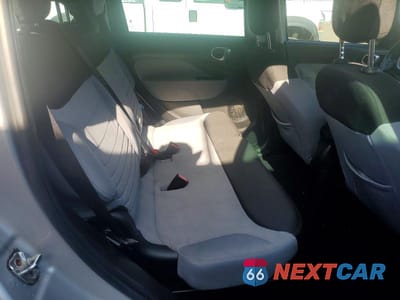 Zdjęcie 11 z 13 samochodu: 2014 FIAT 500L EASY VIN:ZFBCFABH4EZ028099 - miniatura