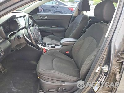 Zdjęcie 7 z 12 samochodu: 2016 KIA OPTIMA LX VIN:5XXGT4L17GG111042 - miniatura