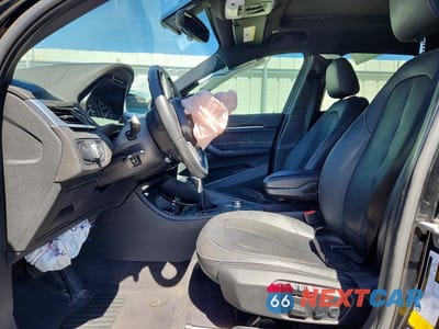Zdjęcie 7 z 13 samochodu: 2018 BMW X1 XDRIVE28I VIN:WBXHT3C36J5K25189 - miniatura