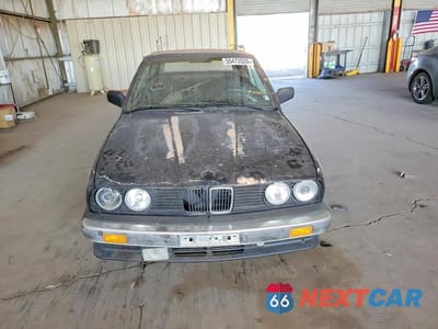 Piąte zdjęcie samochodu w środku: 1988 BMW 325 I AUTOMATIC VIN:WBABB2307J8858530 - miniatura