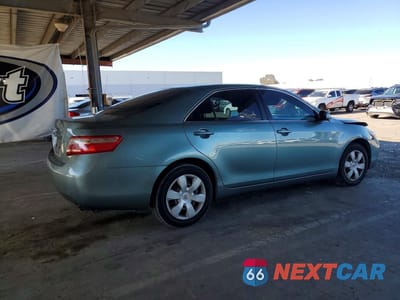 Trzecie zdjęcie samochodu z tyłu: 2007 TOYOTA CAMRY LE VIN:JTNBE46K673122070 - miniatura