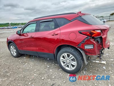 Drugie zdjęcie samochodu z przodu: 2020 CHEVROLET BLAZER 2LT VIN:3GNKBHRS2LS569720 - miniatura