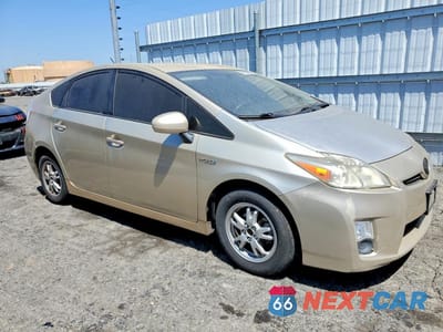 Czwarte zdjęcie samochodu z boku: 2010 TOYOTA PRIUS II VIN:JTDKN3DU8A0038179 - miniatura