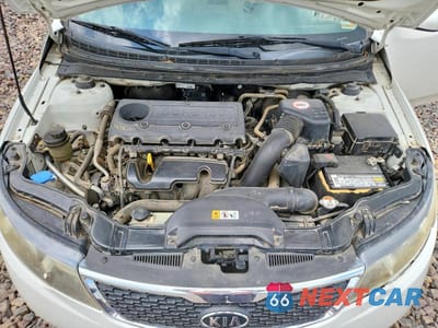 Zdjęcie 11 z 12 samochodu: 2013 KIA FORTE LX VIN:KNAFT4A20D5690654 - miniatura