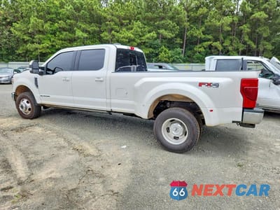 Drugie zdjęcie samochodu z przodu: 2022 FORD F350 SUPER DUTY VIN:1FT8W3DT4NEF51971 - miniatura