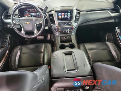 Zdjęcie 8 z 13 samochodu: 2017 CHEVROLET SUBURBAN K1500 LT VIN:1GNSKHKC5HR223934 - miniatura