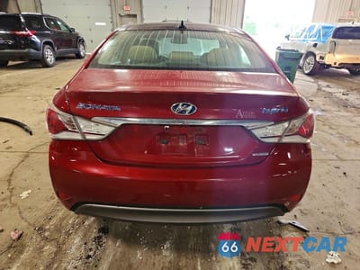 Zdjęcie 6 z 12 samochodu: 2013 HYUNDAI SONATA HYBRID VIN:KMHEC4A45DA066769 - miniatura