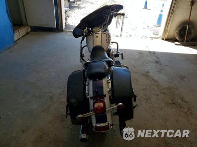Zdjęcie 6 z 8 samochodu: 2010 HARLEY DAVIDSON FLHRC VIN:1HD1FR416AB661188 - miniatura