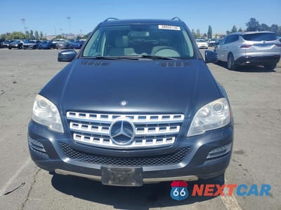 Piąte zdjęcie samochodu w środku: 2011 MERCEDES-BENZ ML 350 4MATIC VIN:4JGBB8GB5BA720119 - miniatura