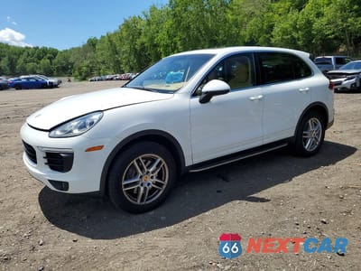 2016 PORSCHE CAYENNE WP1AA2A27GKA11877 - główne zdjęcie licytacji z USA - miniatura