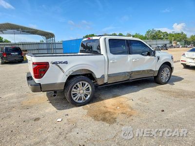 Trzecie zdjęcie samochodu z tyłu: 2026 FORD F150 KING RANCH VIN:1FTFW6LD5TFA70959 - miniatura
