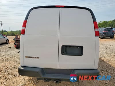 Zdjęcie 6 z 13 samochodu: 2023 CHEVROLET EXPRESS G2500 VIN:1GCWGAFP0P1249791 - miniatura
