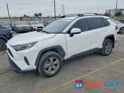 2024 TOYOTA RAV4 XLE 2T3W1RFV0RC291091 - główne zdjęcie licytacji z USA - miniatura