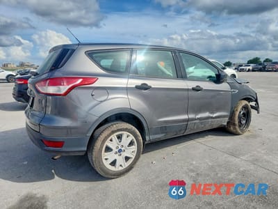 Trzecie zdjęcie samochodu z tyłu: 2014 FORD ESCAPE S VIN:1FMCU0F72EUD22205 - miniatura